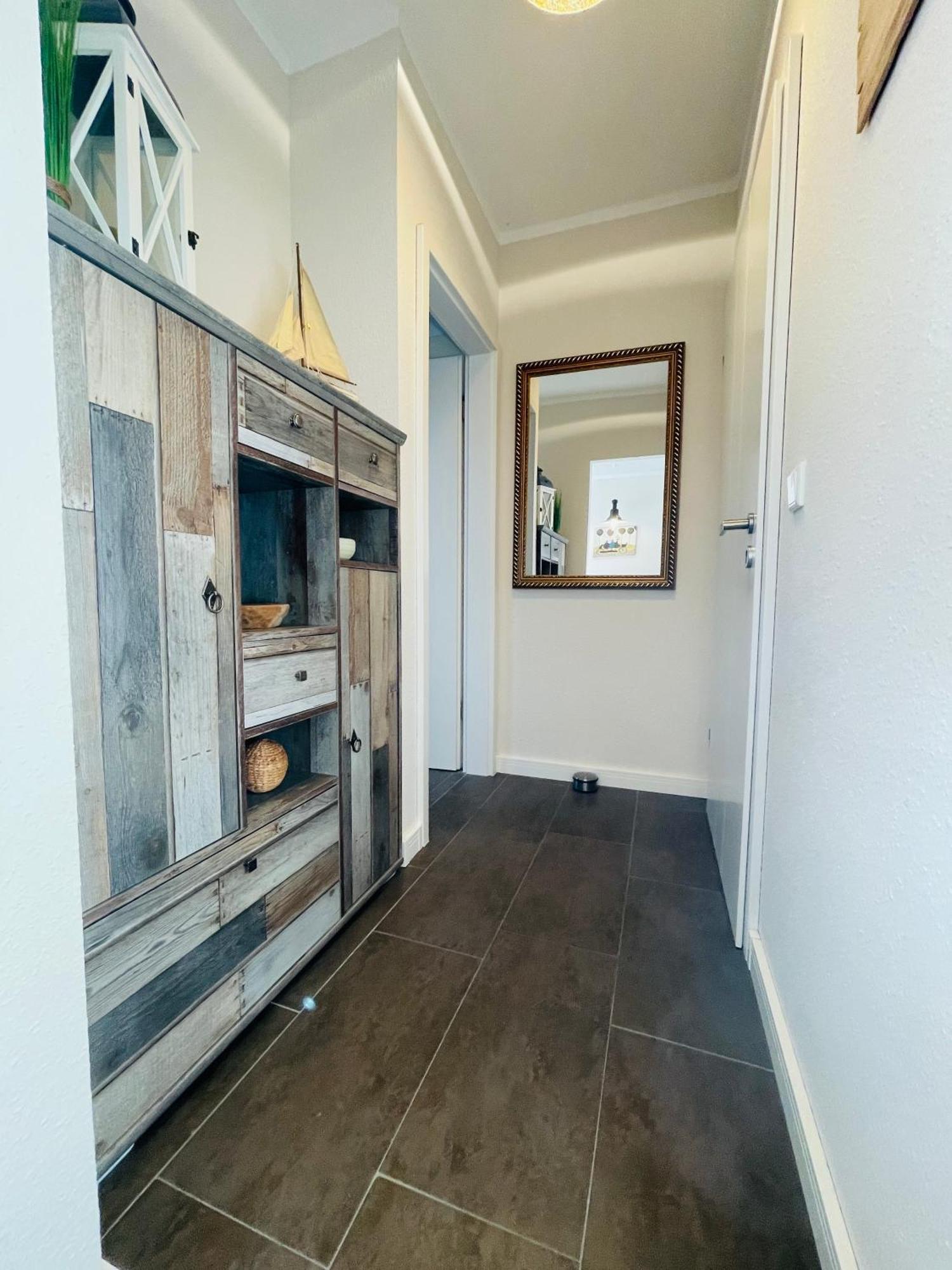 Segelund - Zeit Fuer Uns- Ruhige Und Sonnige Ferienwohnung Mit Terrasse Und Garten Nahe Strand Und Ostsee Schonhagen  Luaran gambar